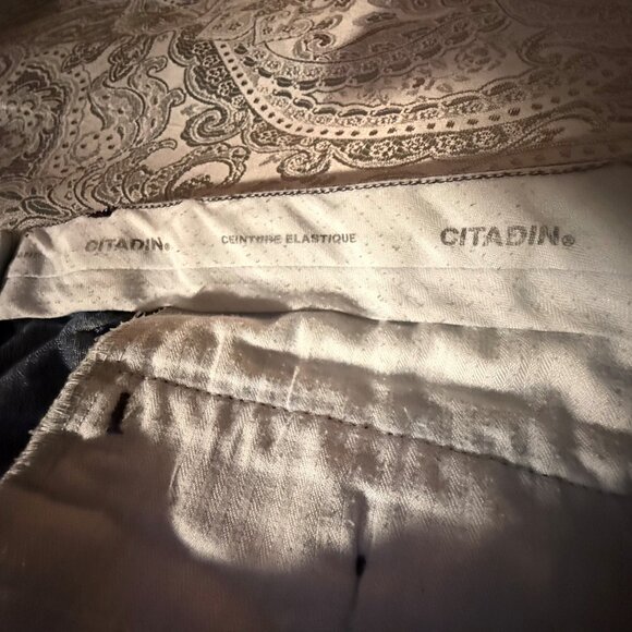 Womens' jeans Large - Picture 2 of 2